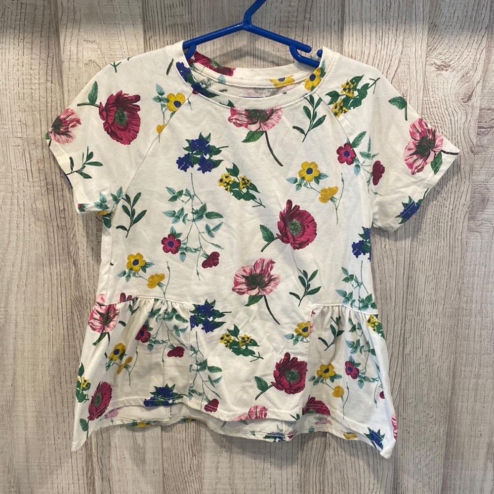 Girl’s Old Navy Floral Peplum Tee, Small